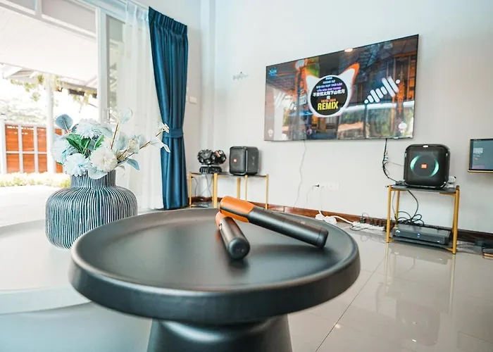 Villa 906 Center Single Pool Bts Asok 5 Bedrooms 6 Bathrooms