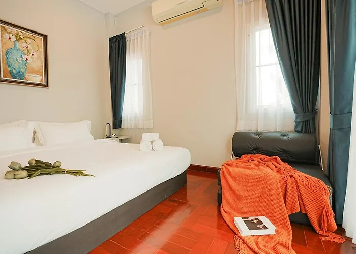 906 Center Single Pool Bts Asok 5 Bedrooms 6 Bathrooms Bangkok